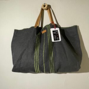bolso lino gris con bordados kaki