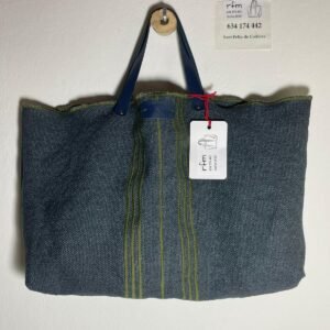 bolso lino azul con bordados kaki