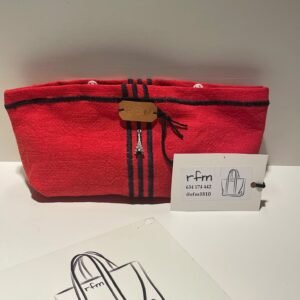 neceser de lino rojo con bordados