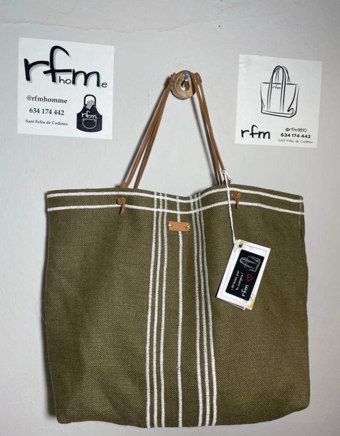 bolso lino kaki con bordados blancos
