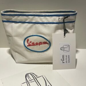 neceser de algodón con bordados y aplique vespa
