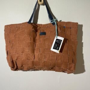 bolso lino marrón trenzado