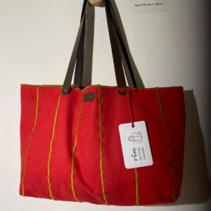 bolso algodón rojo con bordados amarillos