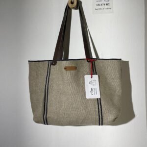 bolso lino beig con bordados negros