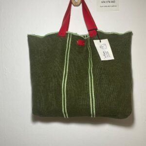 bolso lino verde con bordados verde lima